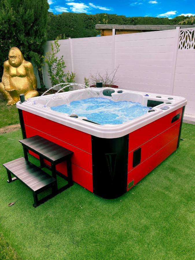 High Standing! 200M2 Private Garden Jacuzzi Sun Bed & Interior Spa Antibes Kültér fotó
